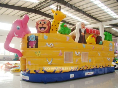 Inflatable Pirate Boats (AQ1512)